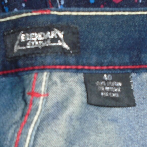 Legendary Status - Picture 8 of 9